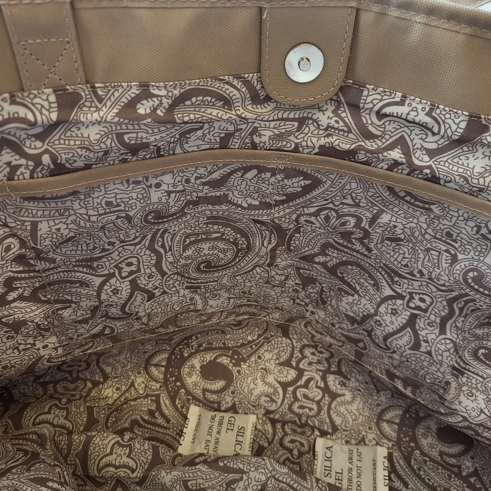 Bella Russo Tote Bag Purse NWOT Beige 13